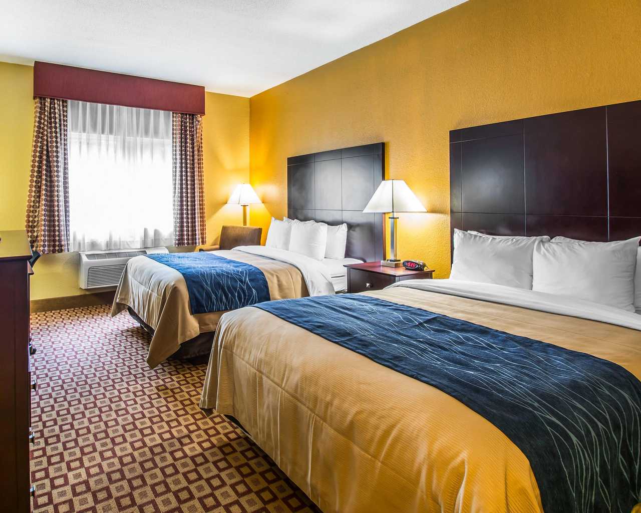 Quality Inn Lakeland - hotel rooms