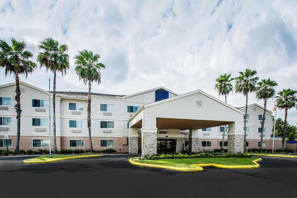 Quality Inn Plant City - Lakeland - Exterior-1