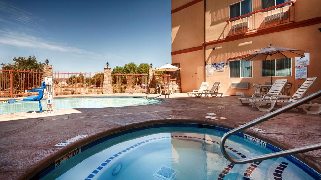 Best Western Plus Zion West Hotel - Outdoor Pool-1