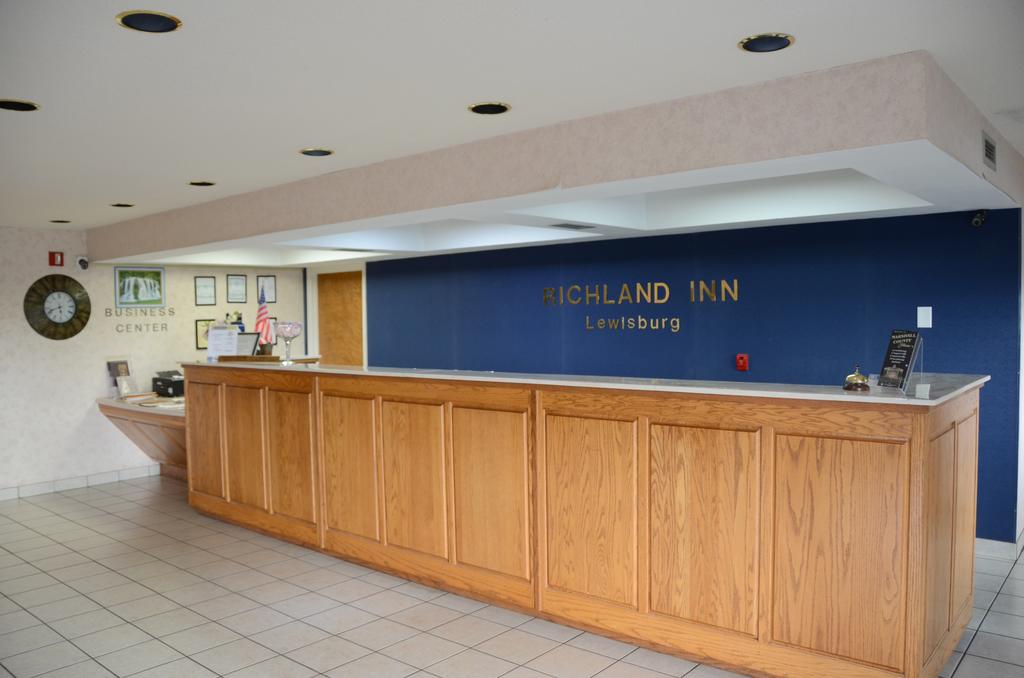 Richland Inn Lewisburg - Lobby-3
